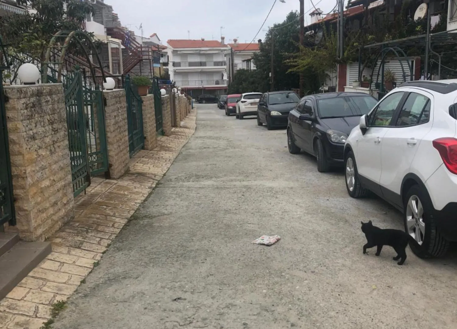 Miminllari Apartments 1 Pefkochori 0*,  Greece